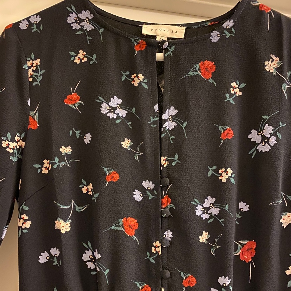 Dress - Picture 4 of 4